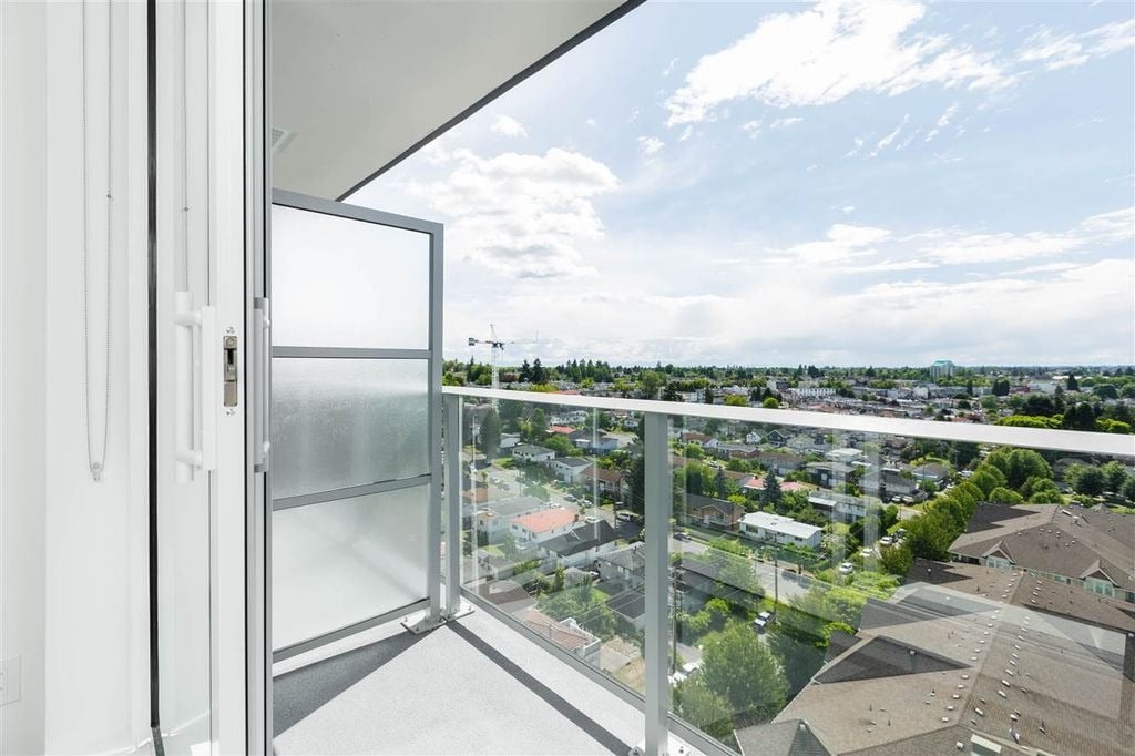 5470 Ormidale St, #1807