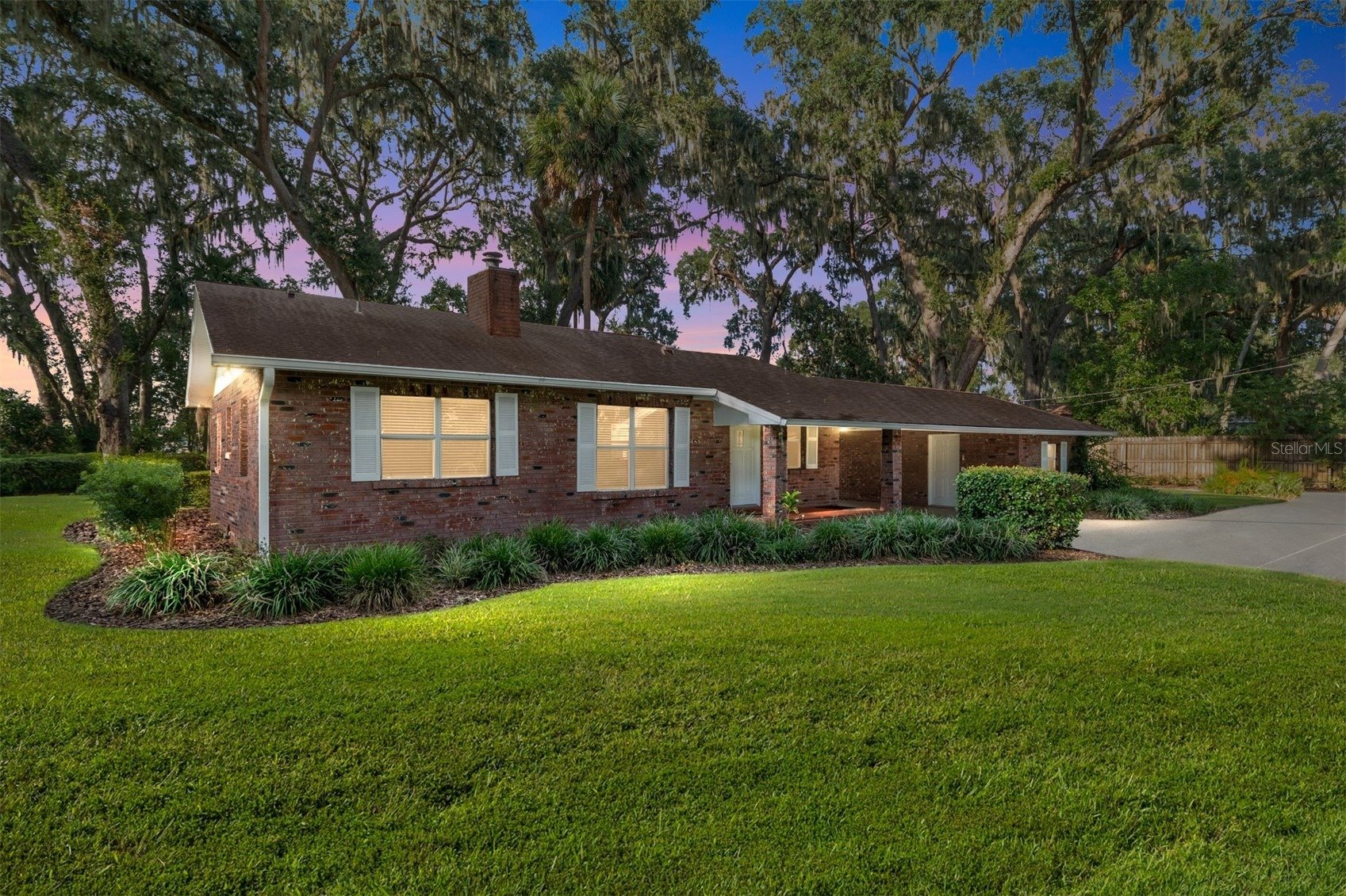 10745 SE Sunset Harbor Rd