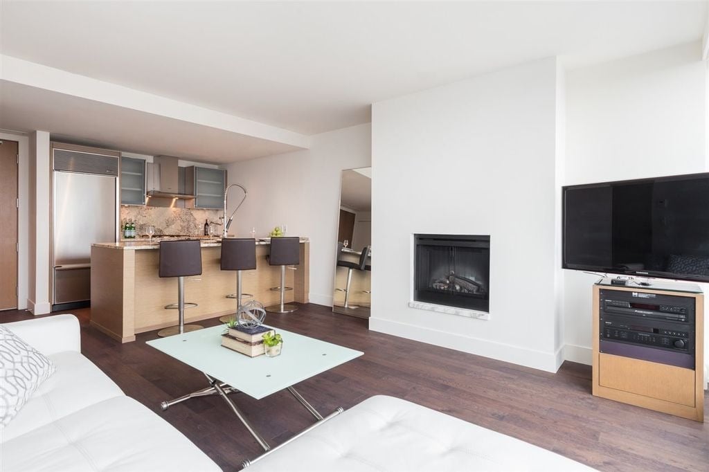 1111 Alberni St, #3107