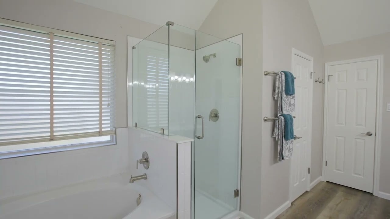 Stone Oak Gem! 5-Bedroom Home in a Private Cul-de-Sac