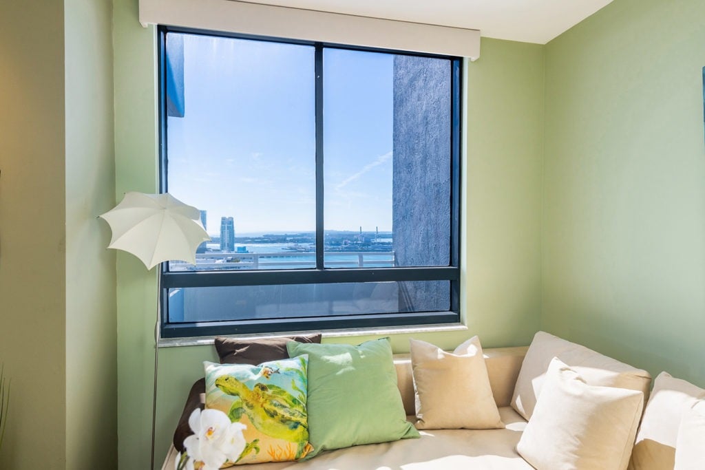 Waverly Sky Home Lists | Million Dollar views | 2810