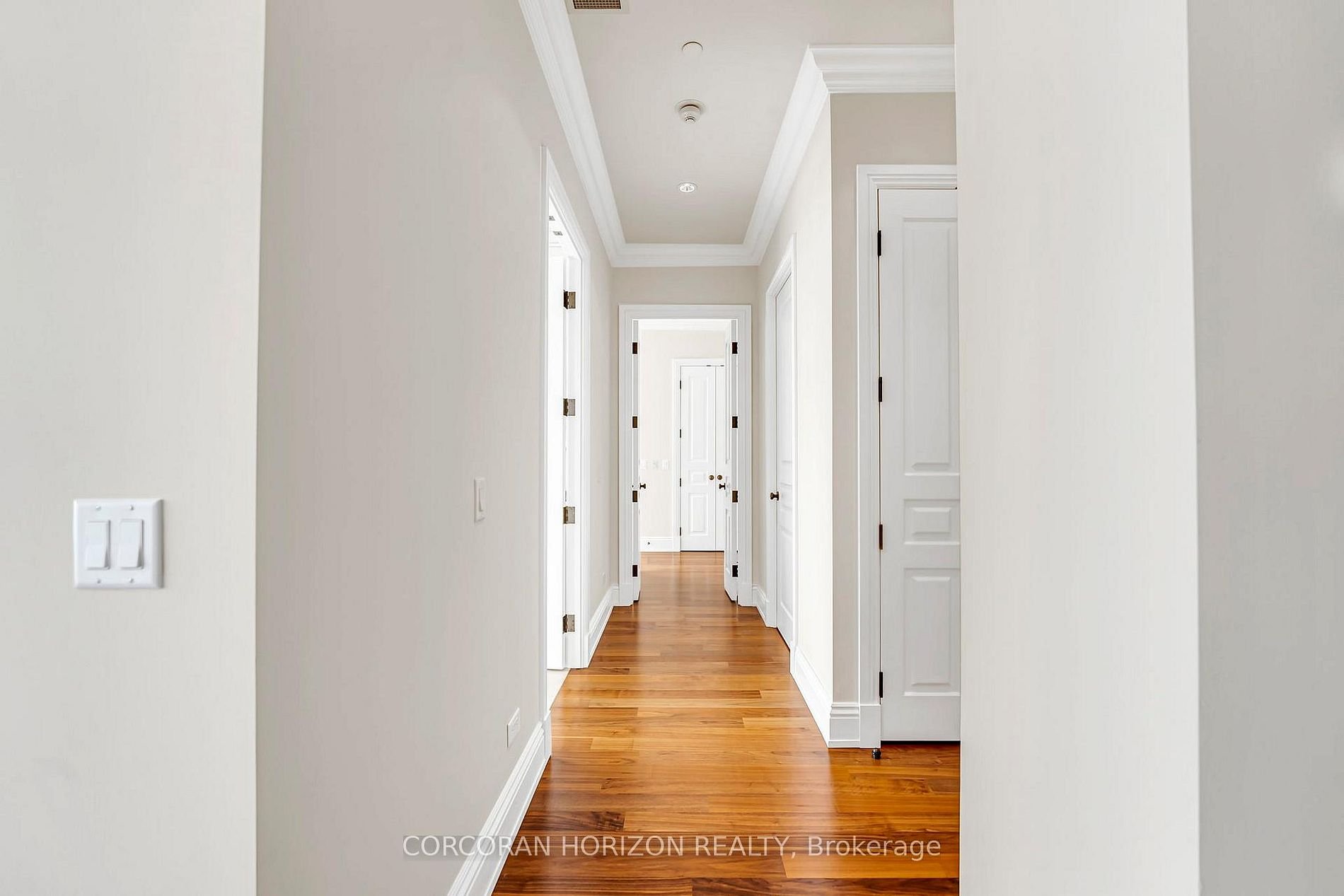 THE RITZ-CARLTON RESIDENCES FOR LEASE