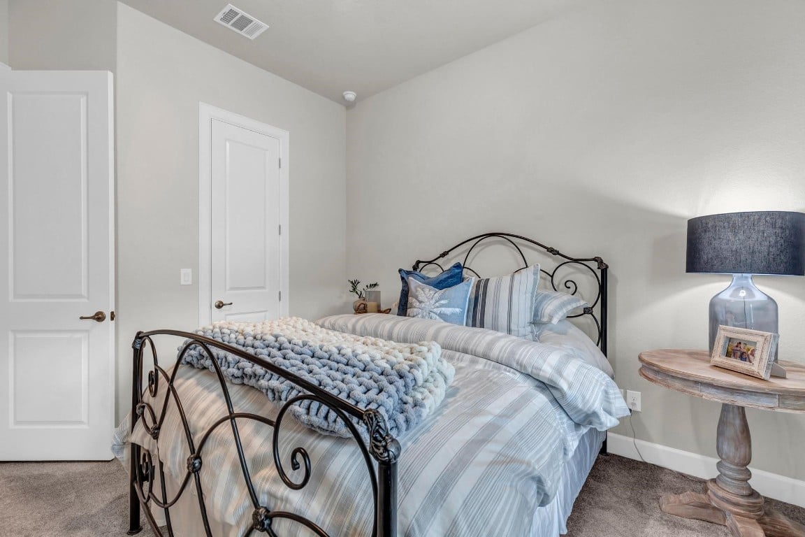 500 Balcones Ridge Way