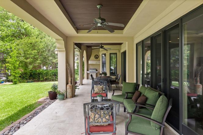 3104 Rivercrest Dr