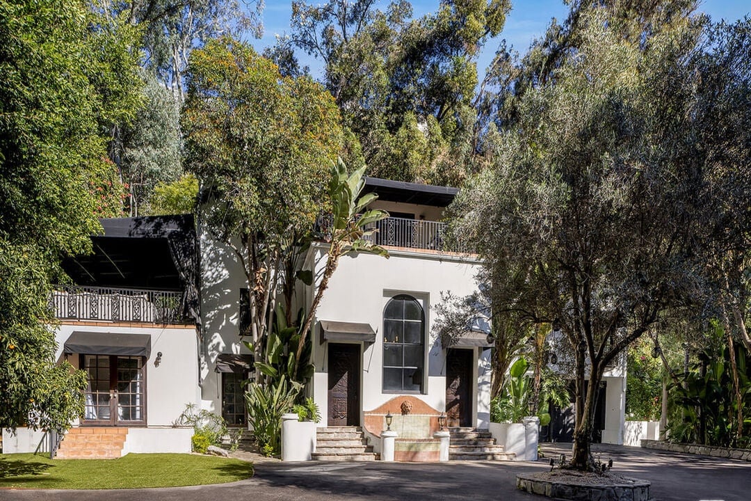 Velaris Estate, Laurel Canyon Blvd, 90046