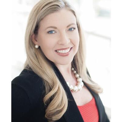 Cyndi Shock Charlotte, NC Real Estate Agent Headshot