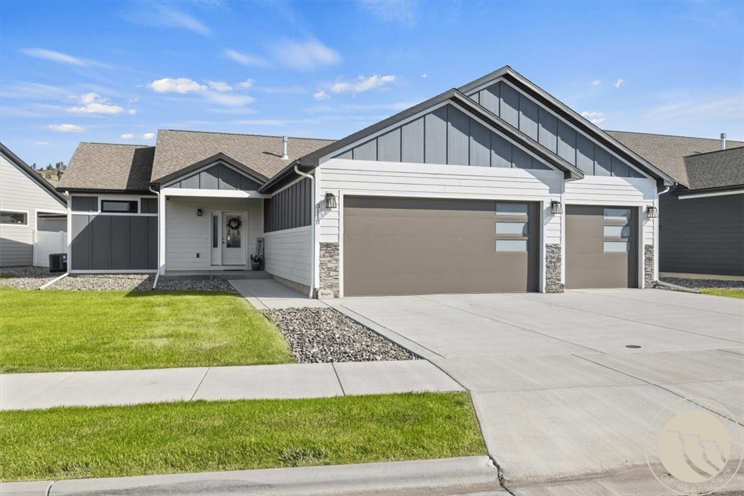 3110 Falcon Cir