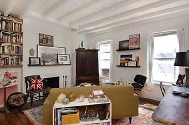 15 Cornelia Street Unit: 1RF