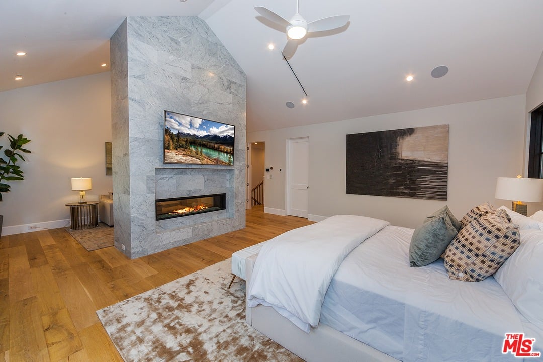 2217 Guthrie Dr