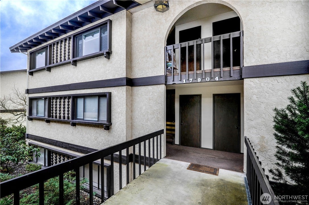 17904 23RD Lane NE #301