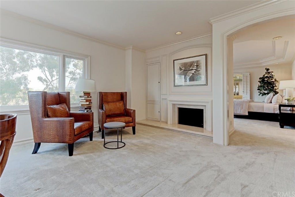30 Canyon Fairway Dr, Newport Beach, CA 92660