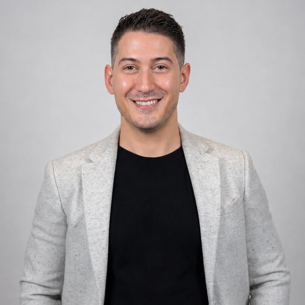 Michael Torsiello New York, NY Real Estate Agent Headshot