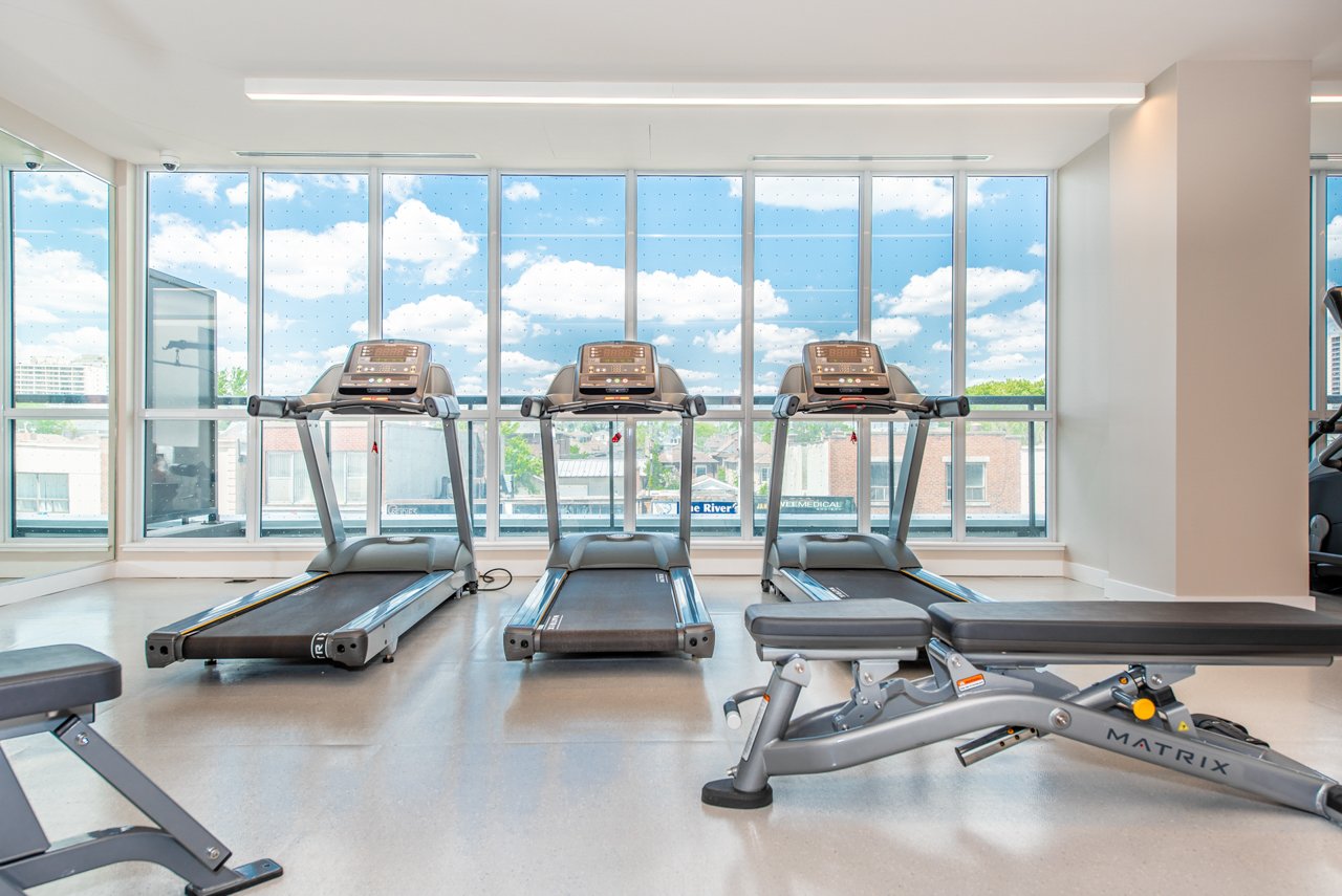 1603 Eglinton Avenue W 412, Toronto C03 Unit: 412