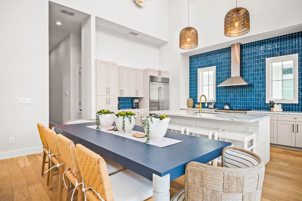 Coastline Drive - Custom Residence 