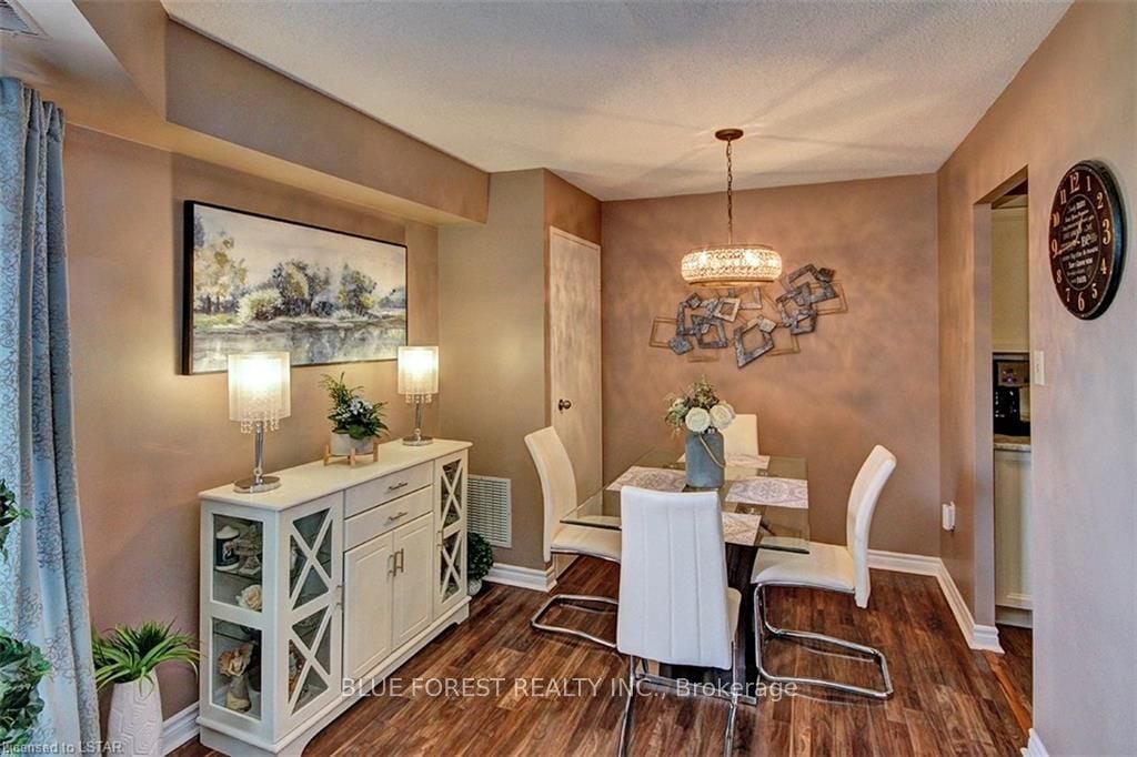 858 Commissioners Rd E 1103