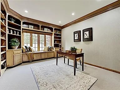 402 Laurel Oak Dr