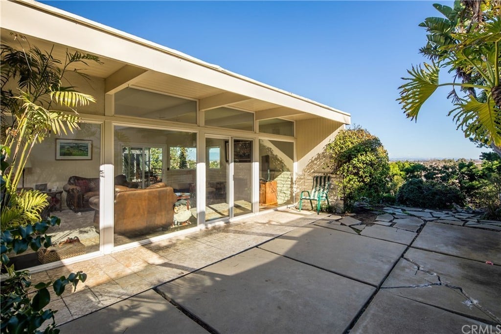 1190 Duncan Dr