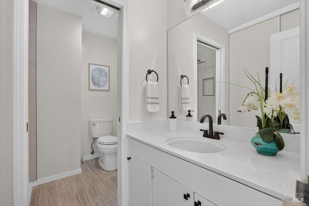 417 Sylvia Way