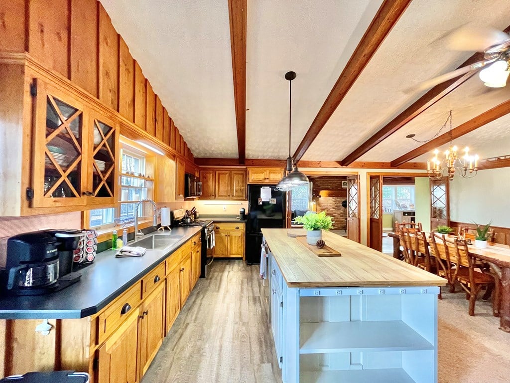 451 Benauer Road