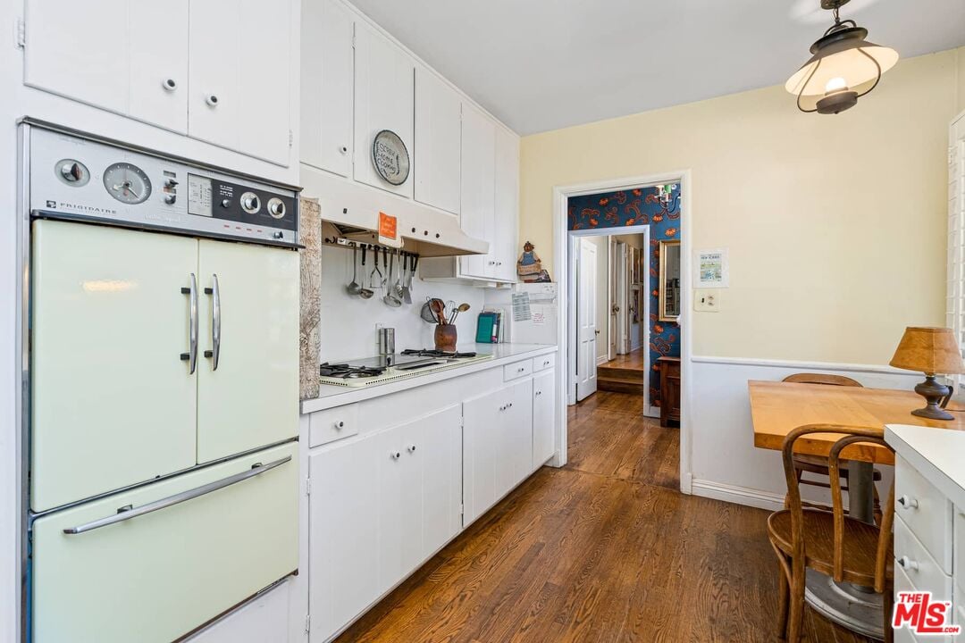 411 Homewood Rd