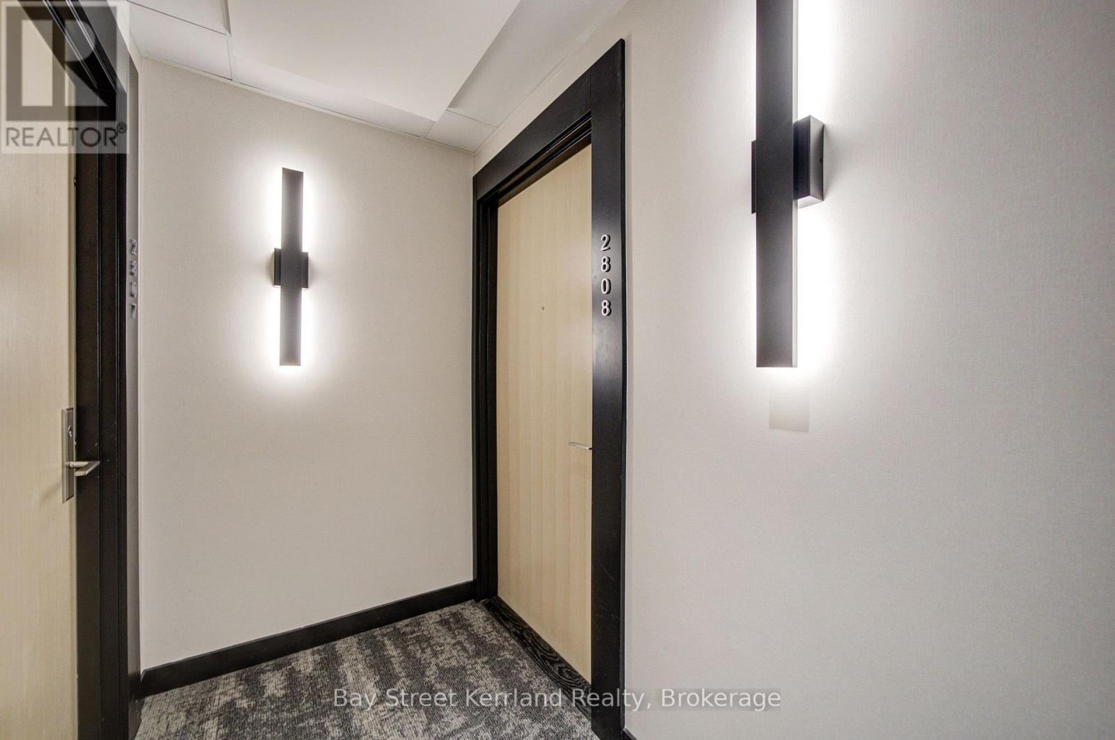 395 Bloor St E #2808
