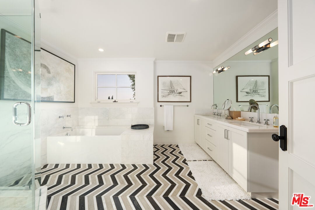 Miller, Los Angeles, 90069