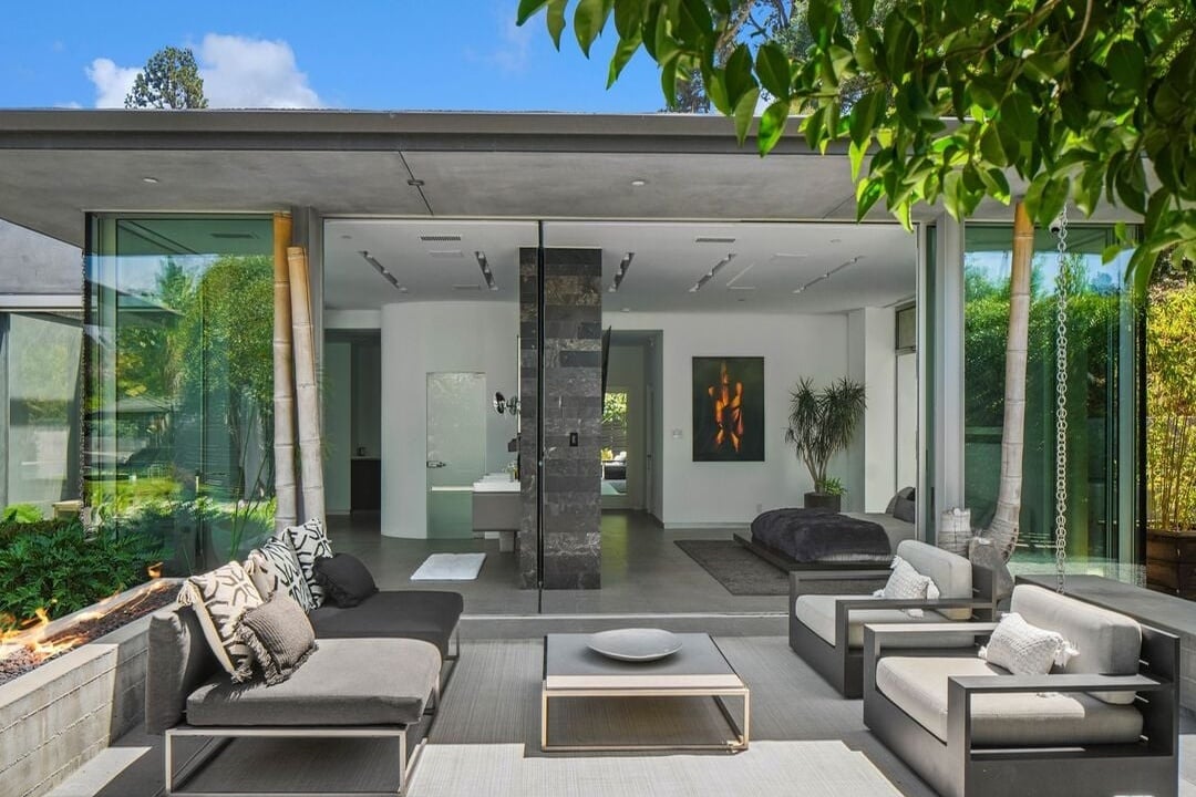 Nova Heights, Loma Vista Dr, 90210