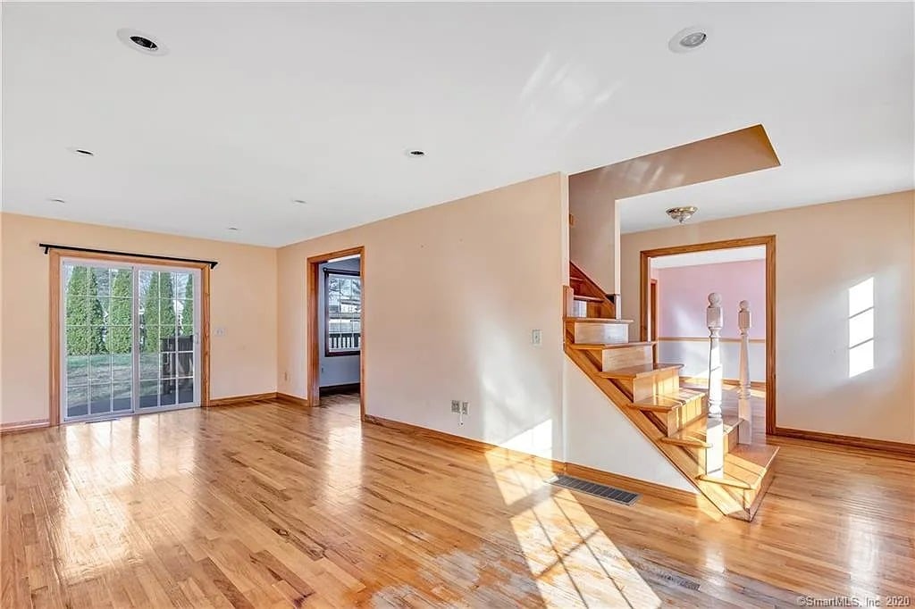 81 Harvard Ave