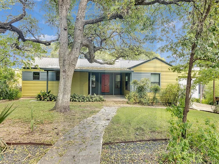 1321 Bonham Ter