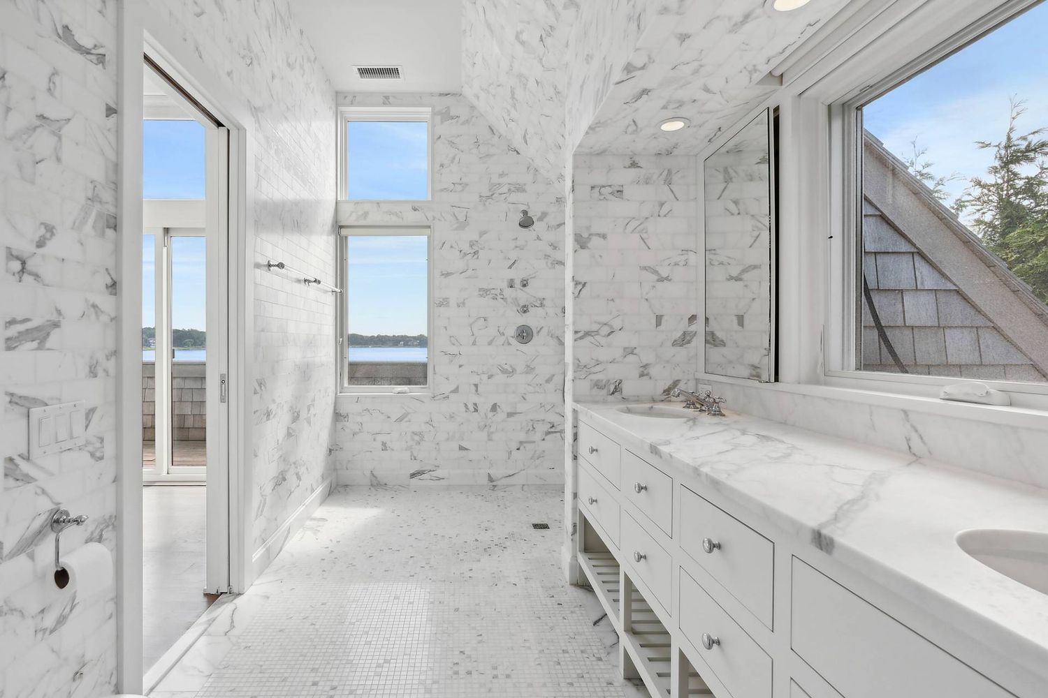 Waterfront Elegance in Southampton's Best Kept Secret