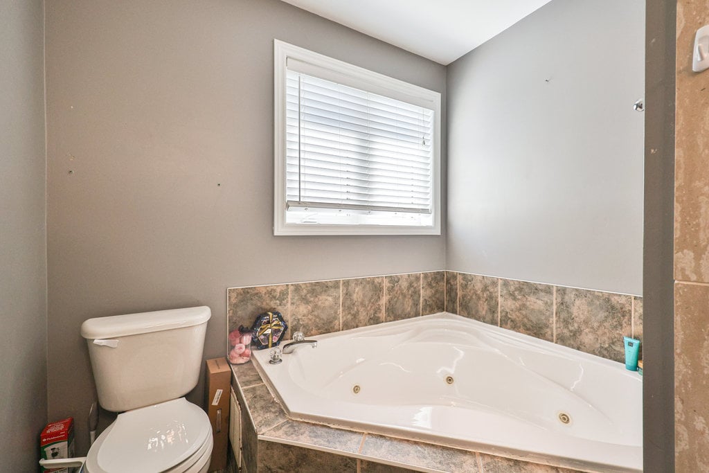 248 1/2 Millen Rd