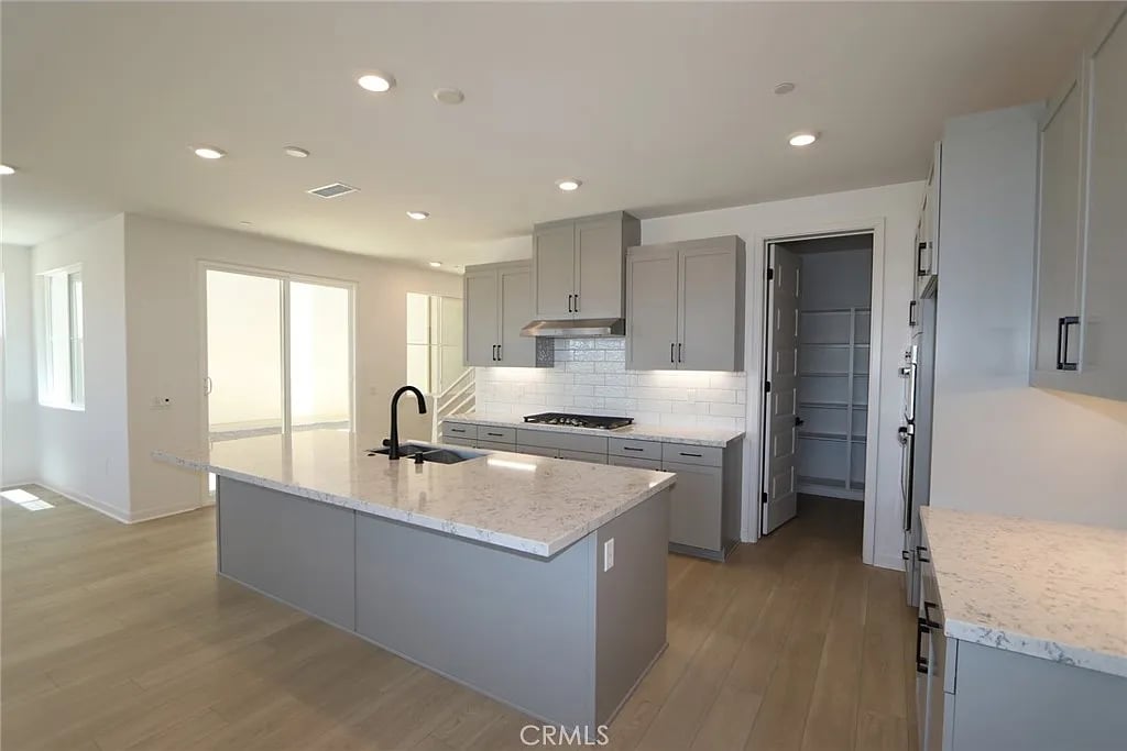 26969 Echo Mountain Way