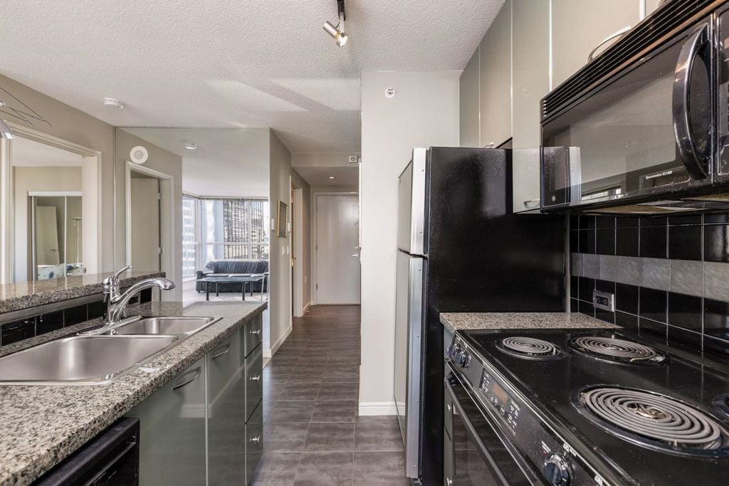 1068 Hornby St, #1602
