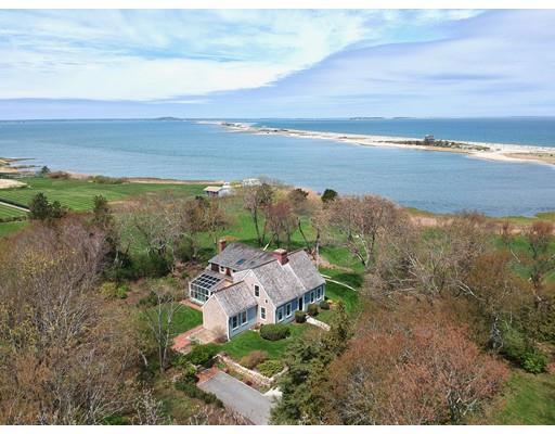 8 Beach Plum Ln