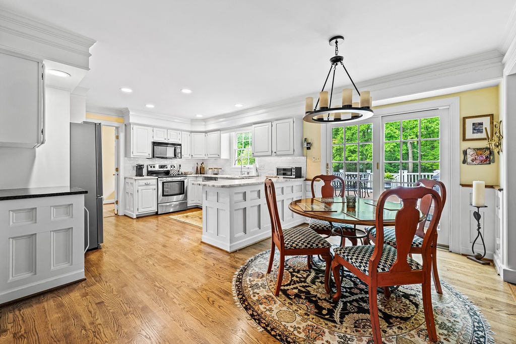 14210 Sawmill Court