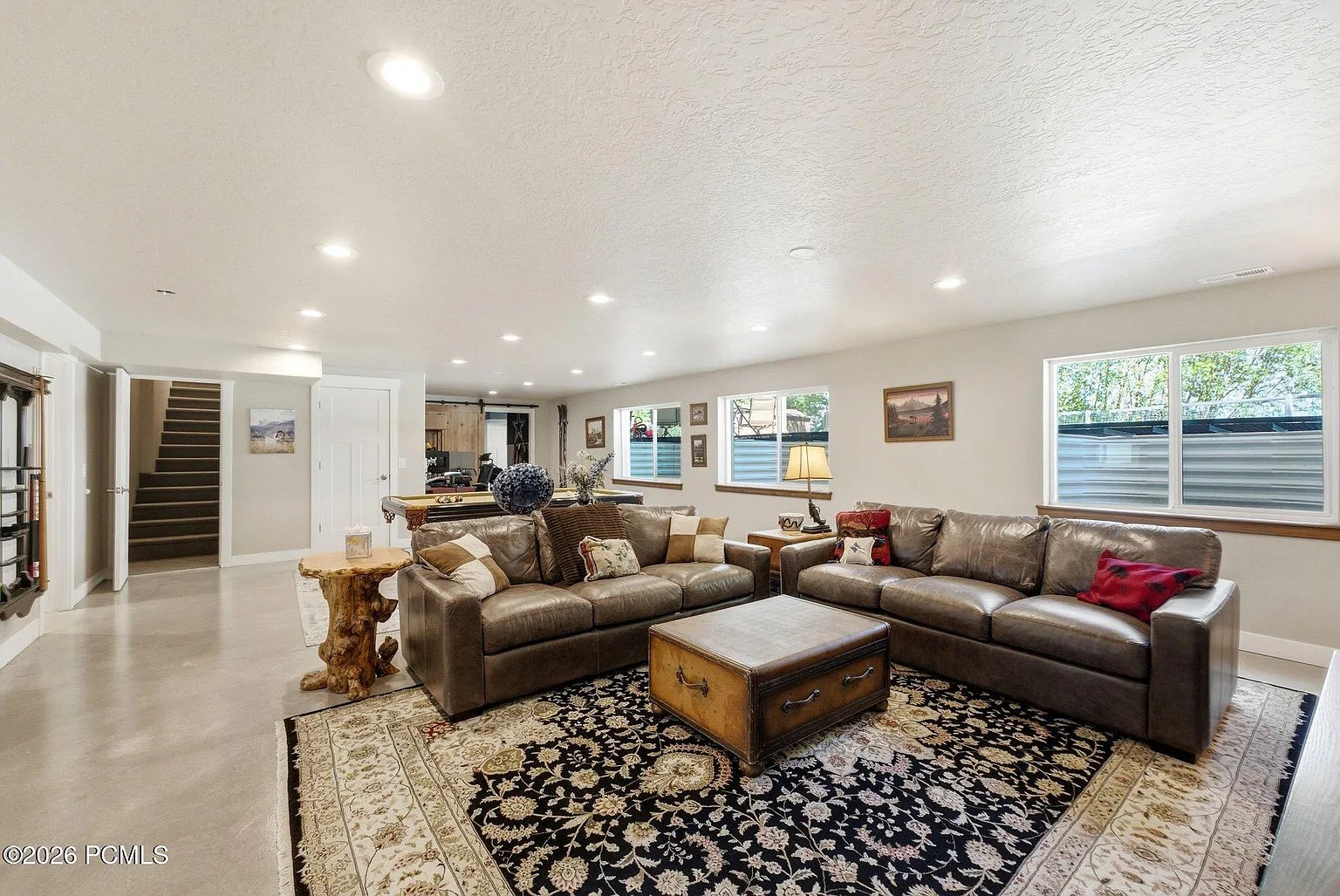 460 Scenic Heights Rd