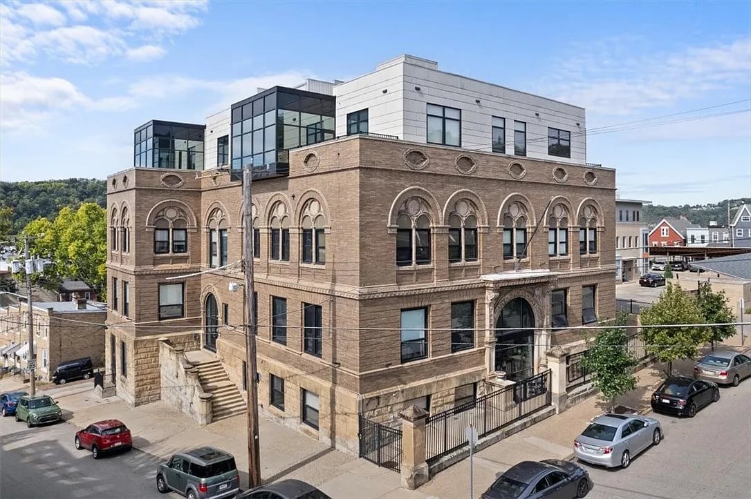 5267 Holmes St, #104