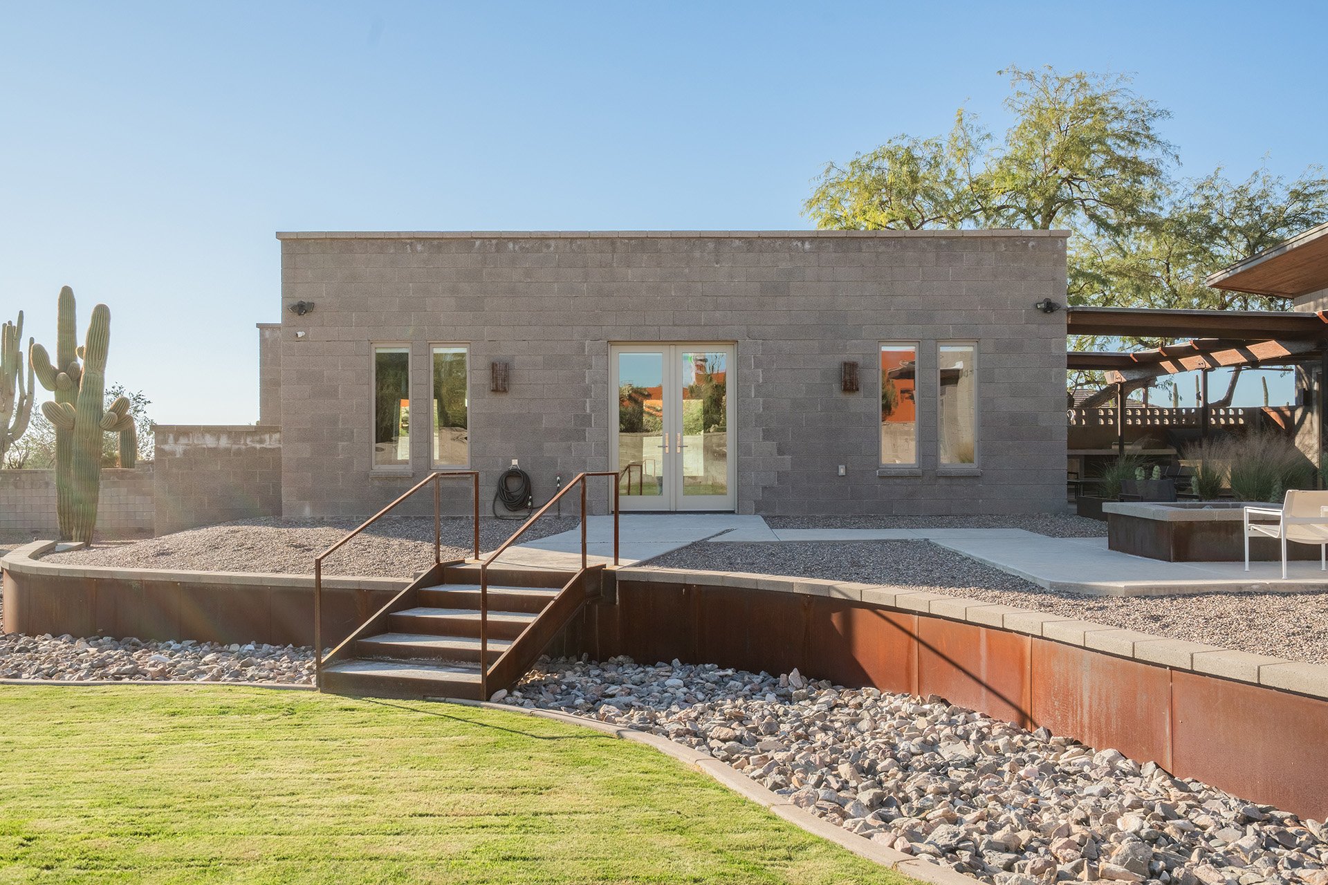 6919 E MONTERRA Way