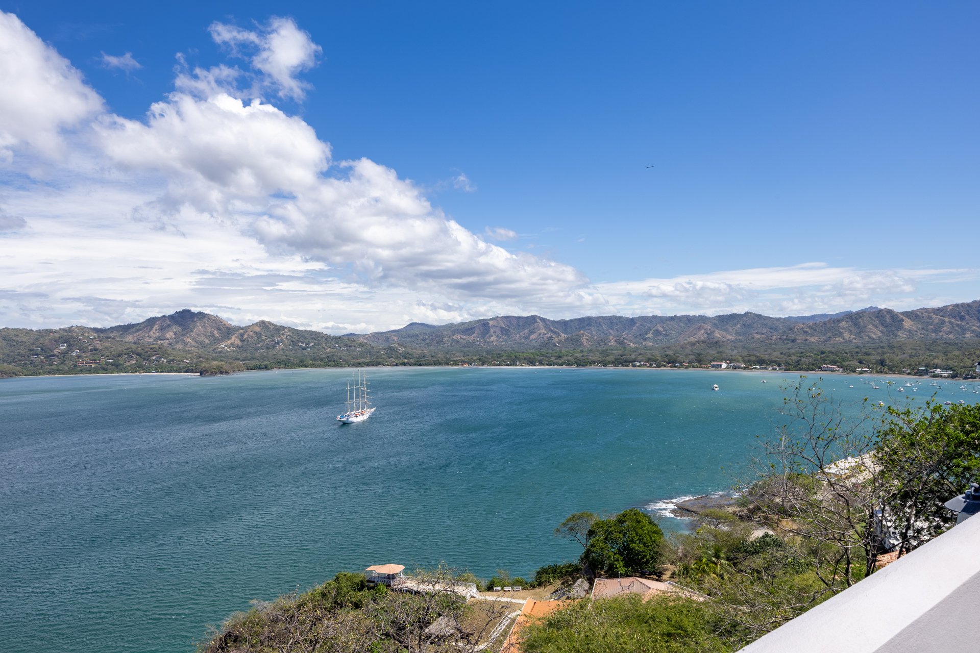 360 Splendor del Pacifico #502 | Stunning Oceanview Condo in Playa Flamingo