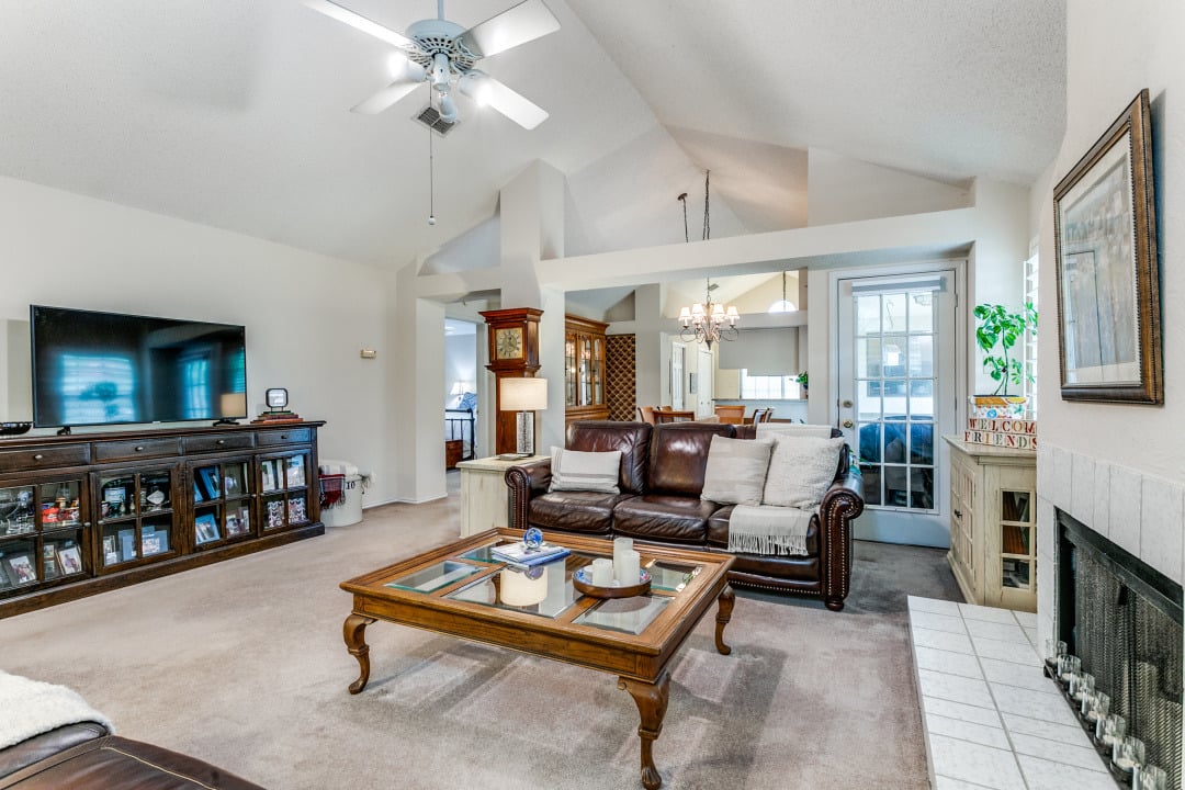 16817 Brookwood