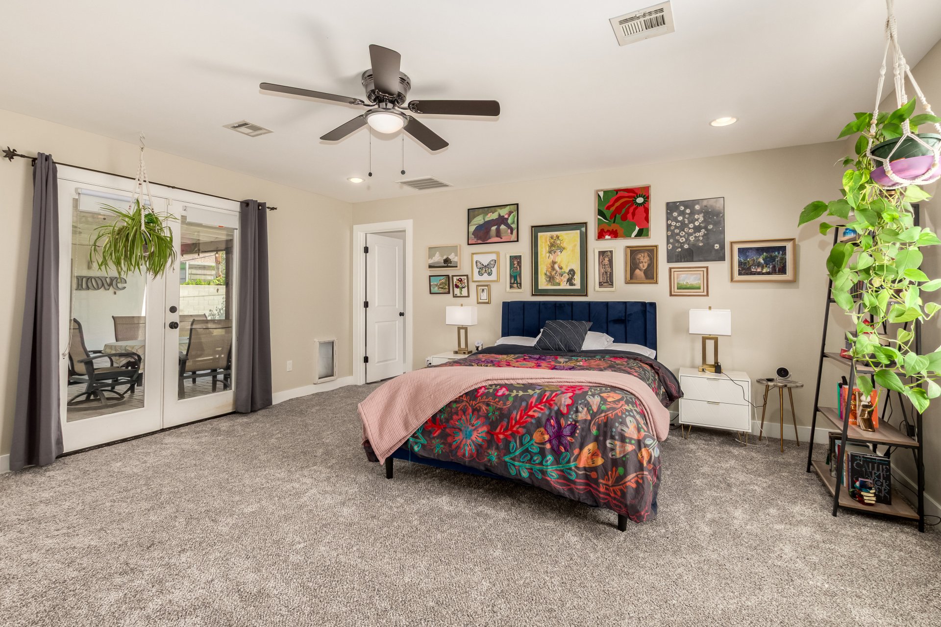 3439 N 45TH Place