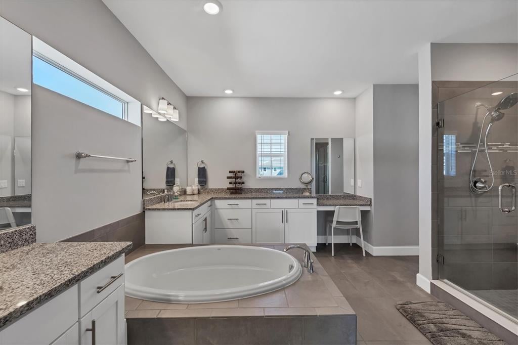 3127 Anchor Bay Trl