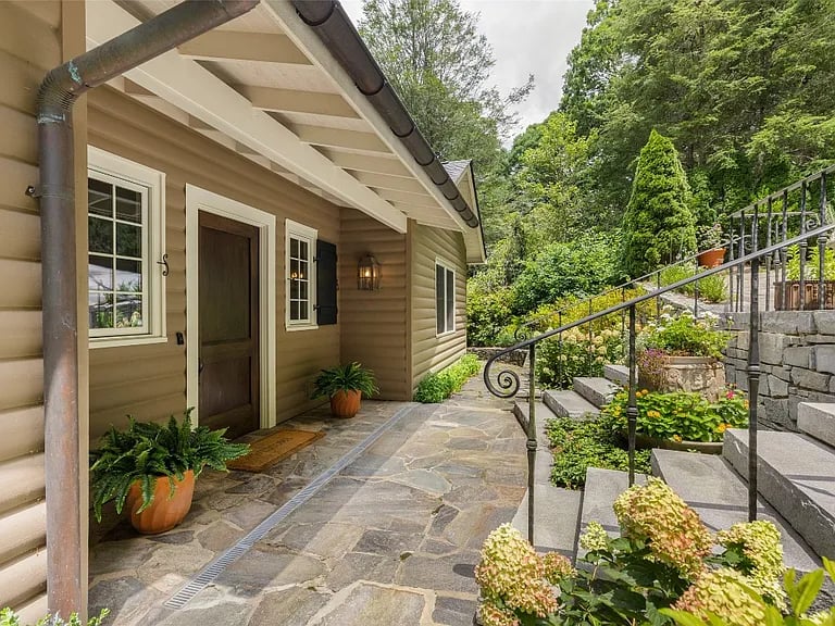 114 Cobb Road