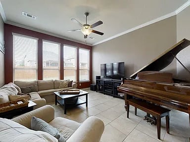 12446 Horse Cres