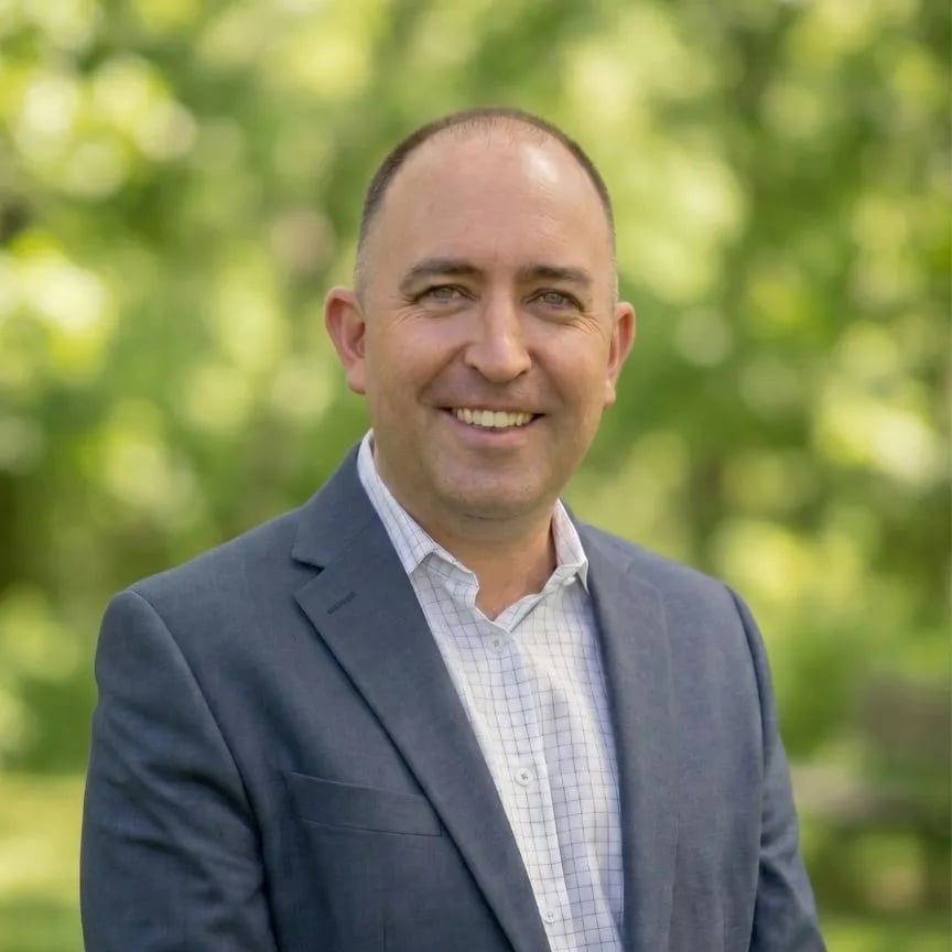 Jay Holland Listings.com real estate agent headshot