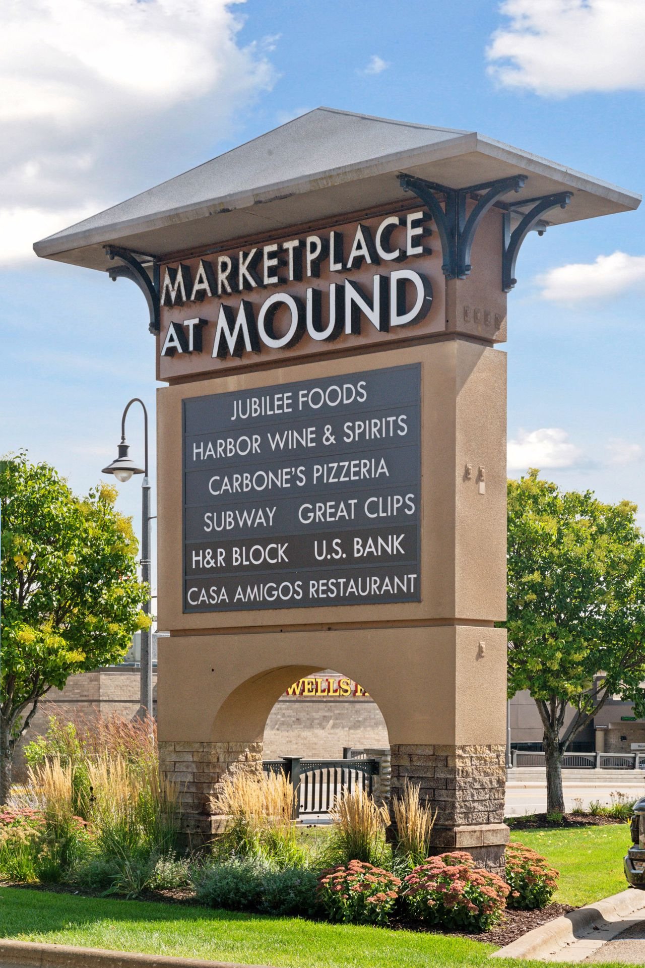 2150 Old School Rd #252, Mound