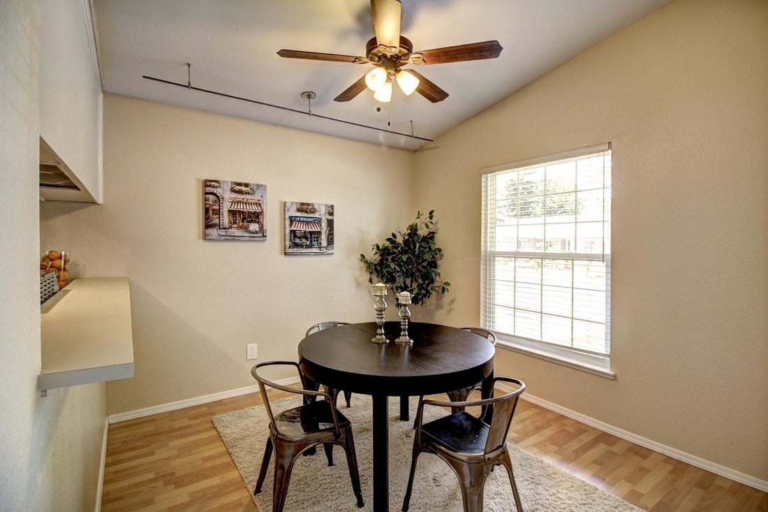 Just Sold in Greenhaven! 810 Portugal Way