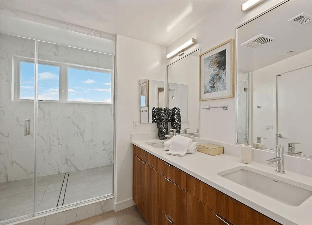 Contemporary Gem on White Knoll Drive