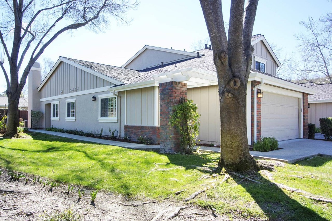 6 Sandpebble Ct
