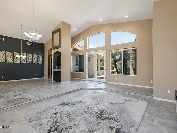 8540 E McDowell Rd UNIT 10